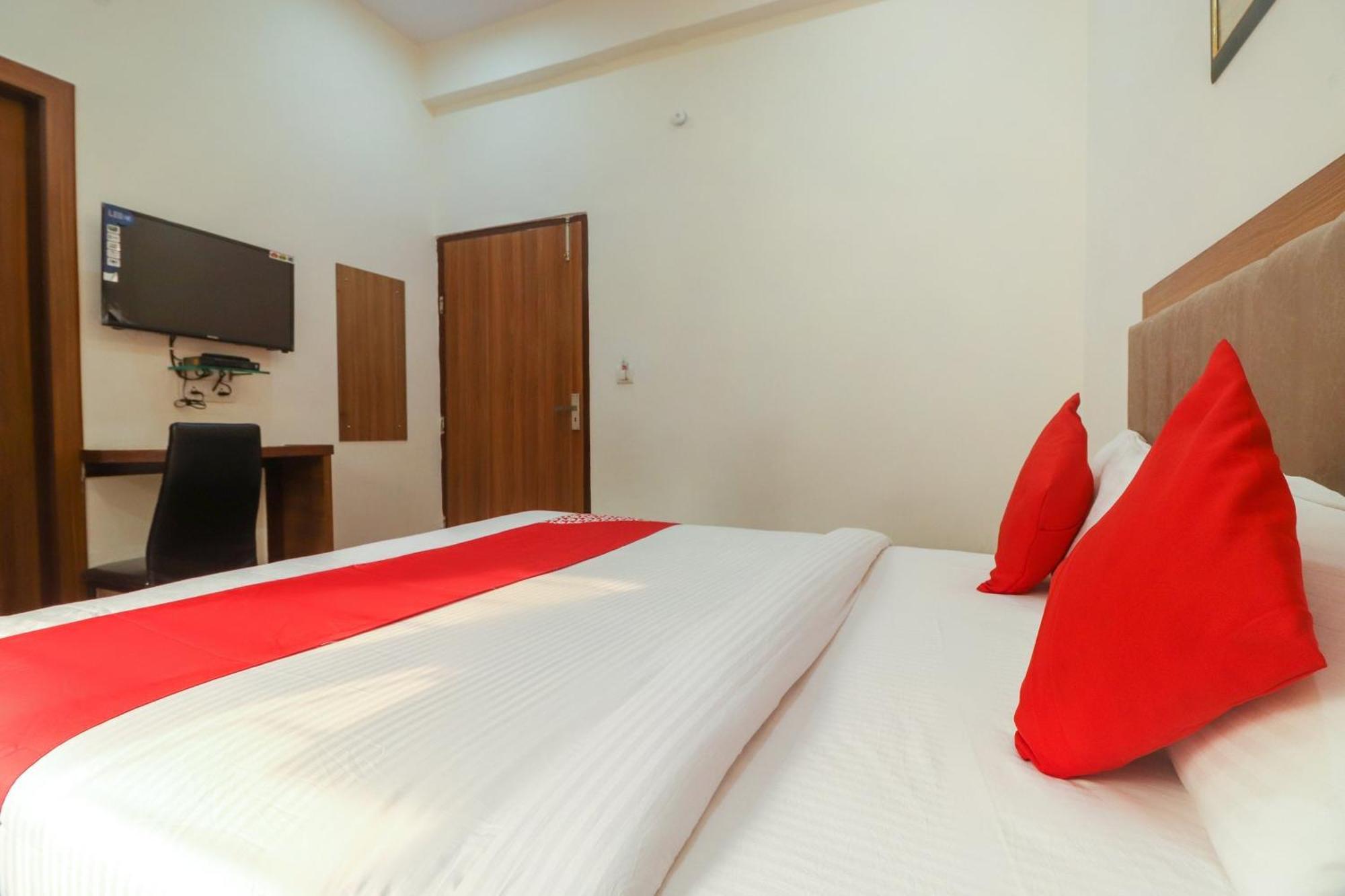 Hotel O Taj Classic Tajganj Ngoại thất bức ảnh